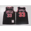 Men's Chicago Bulls Scottie Pippen #33 Black Hardwood Classics Swingman Jersey 1995/96 - acejersey